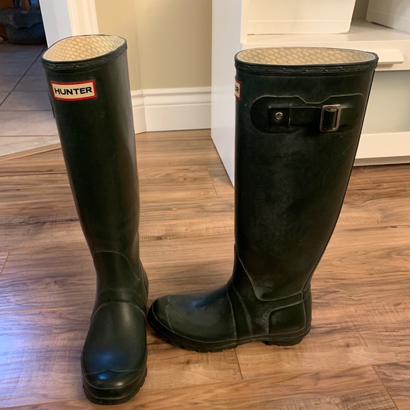 Hunter Rain Boots - Picture 2 of 3